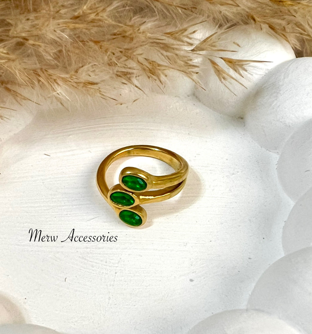 3 Green Ring