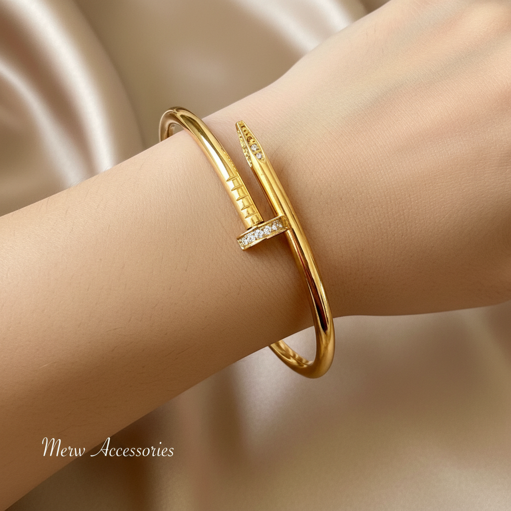 Simple crystal nail bangle