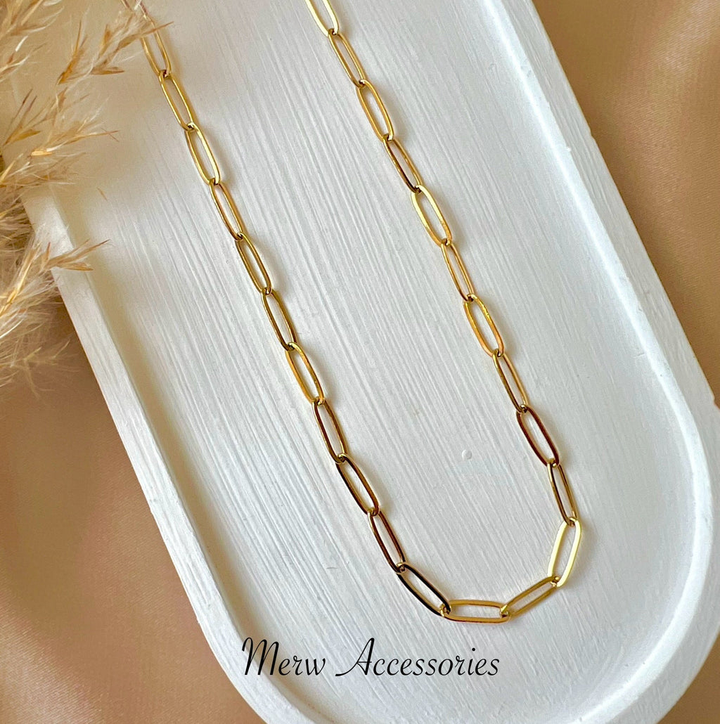 Paper clip necklace
