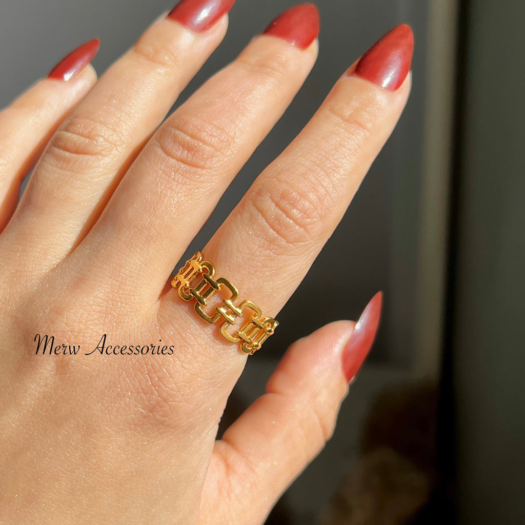 Hollow Squares Ring