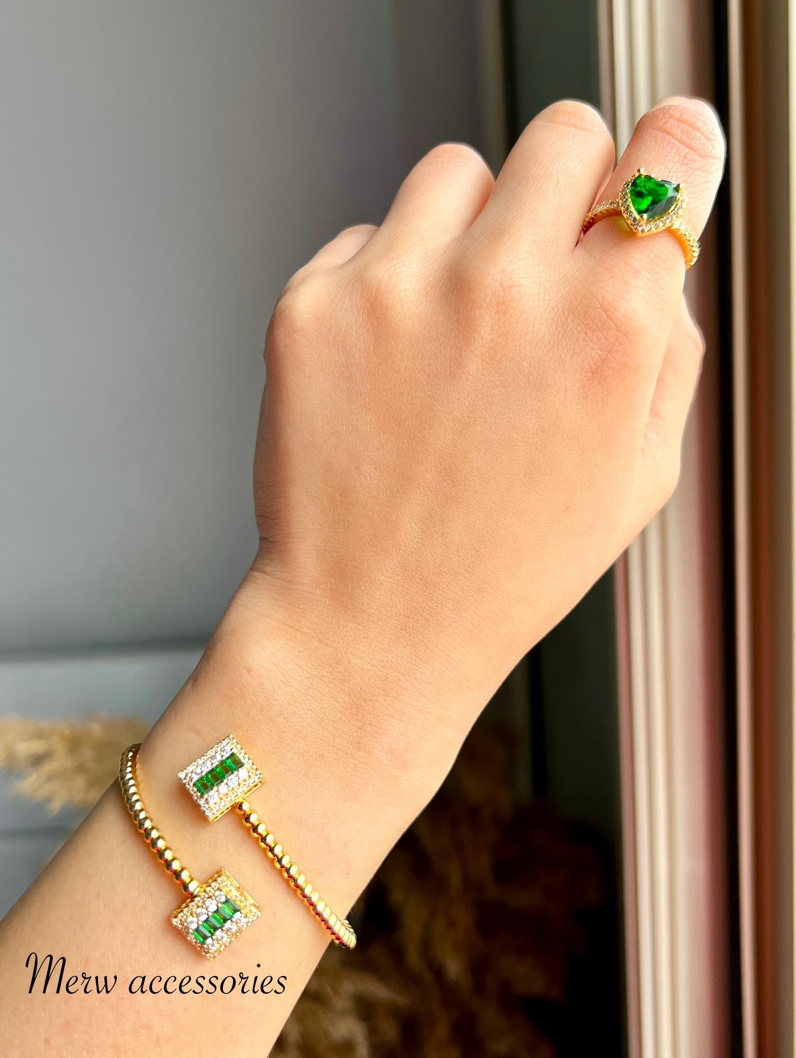Green Bangle Set