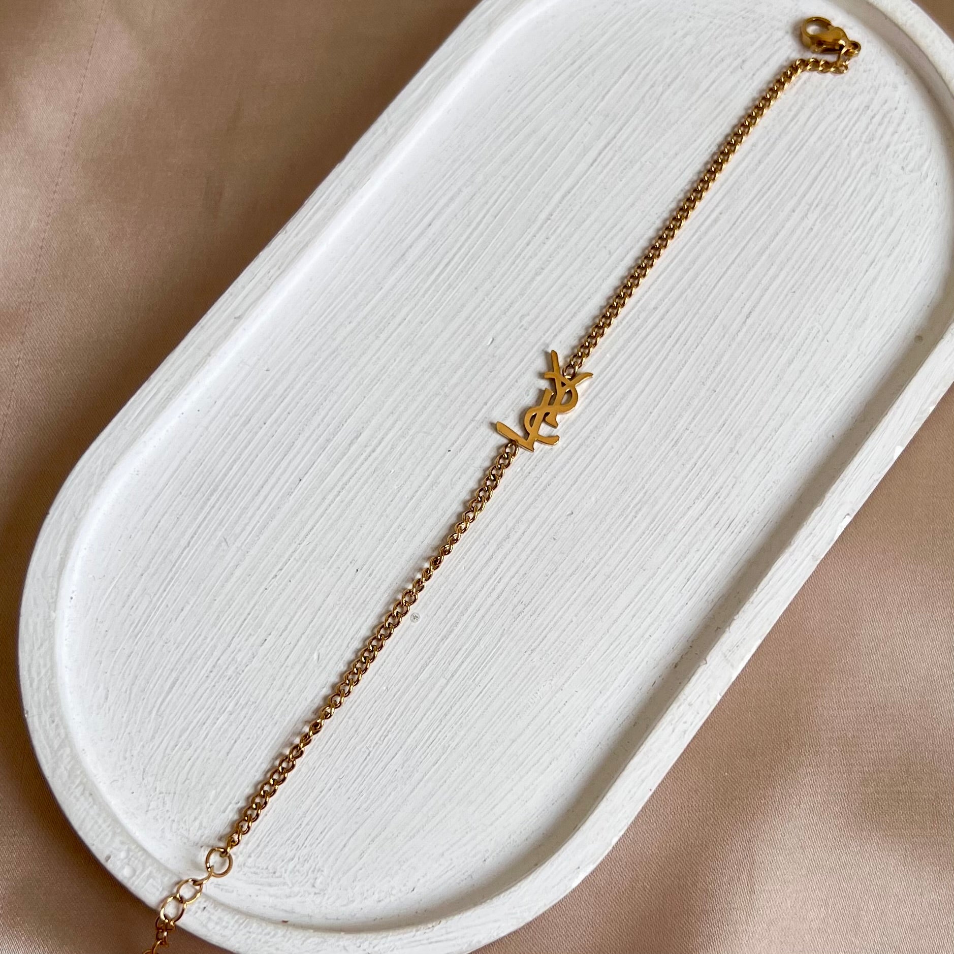 Unique Gold Collection