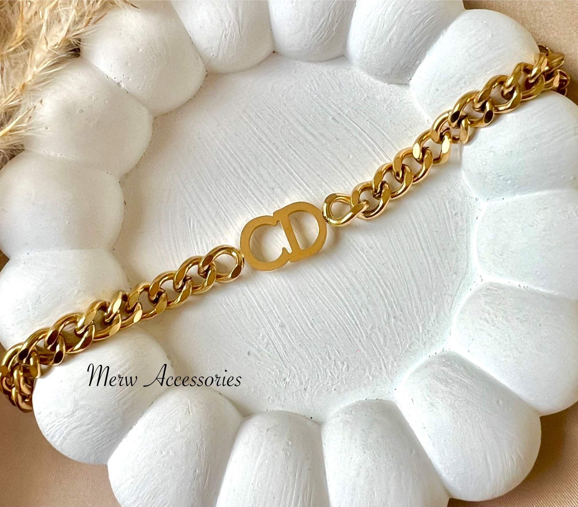 Unique Gold Collection