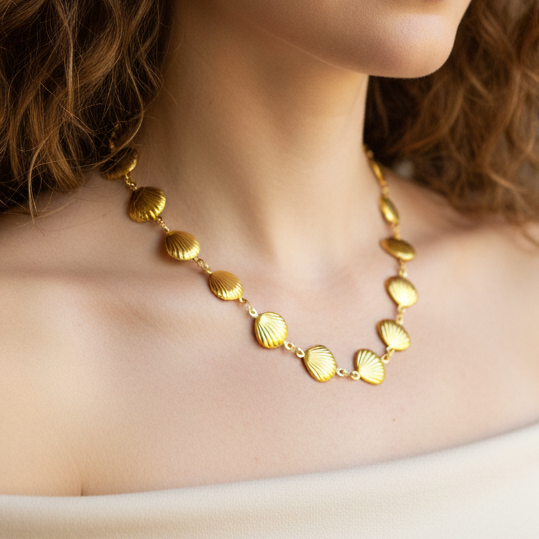 Gold Shells Necklace