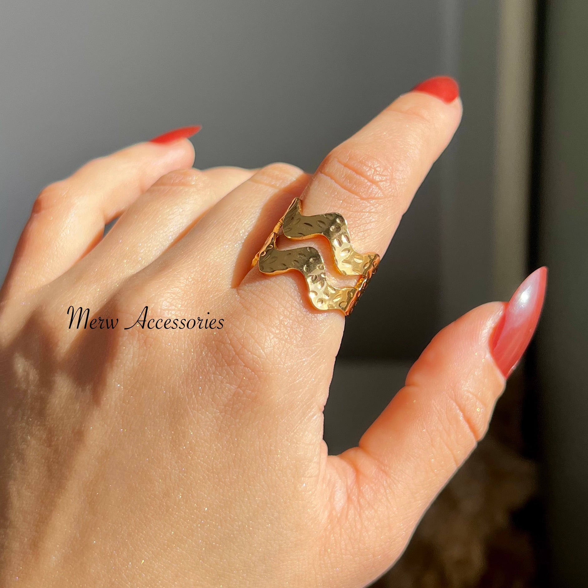 Zigzag Ring