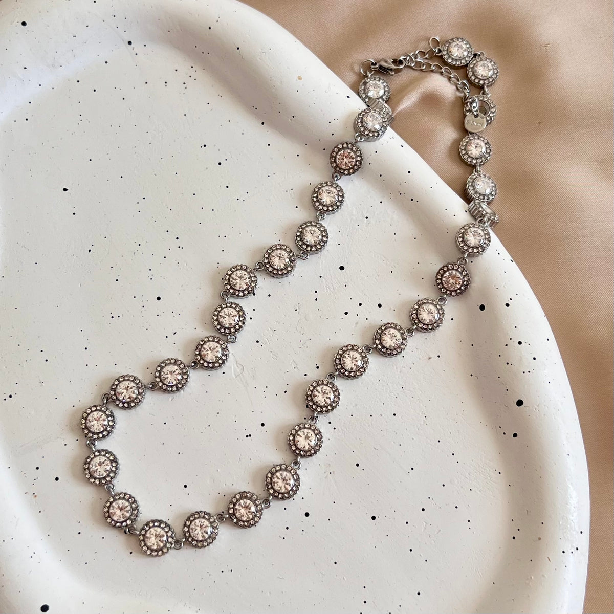 Silver Circles Bright Necklace