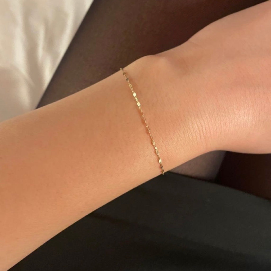Simple bracelet