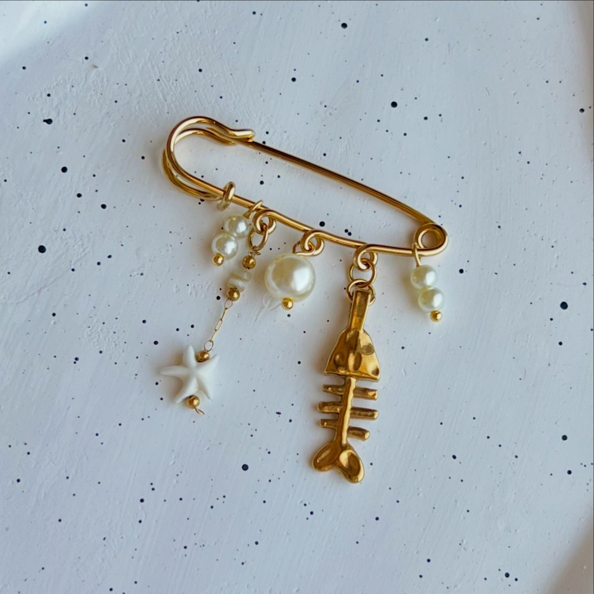 Fish Pin