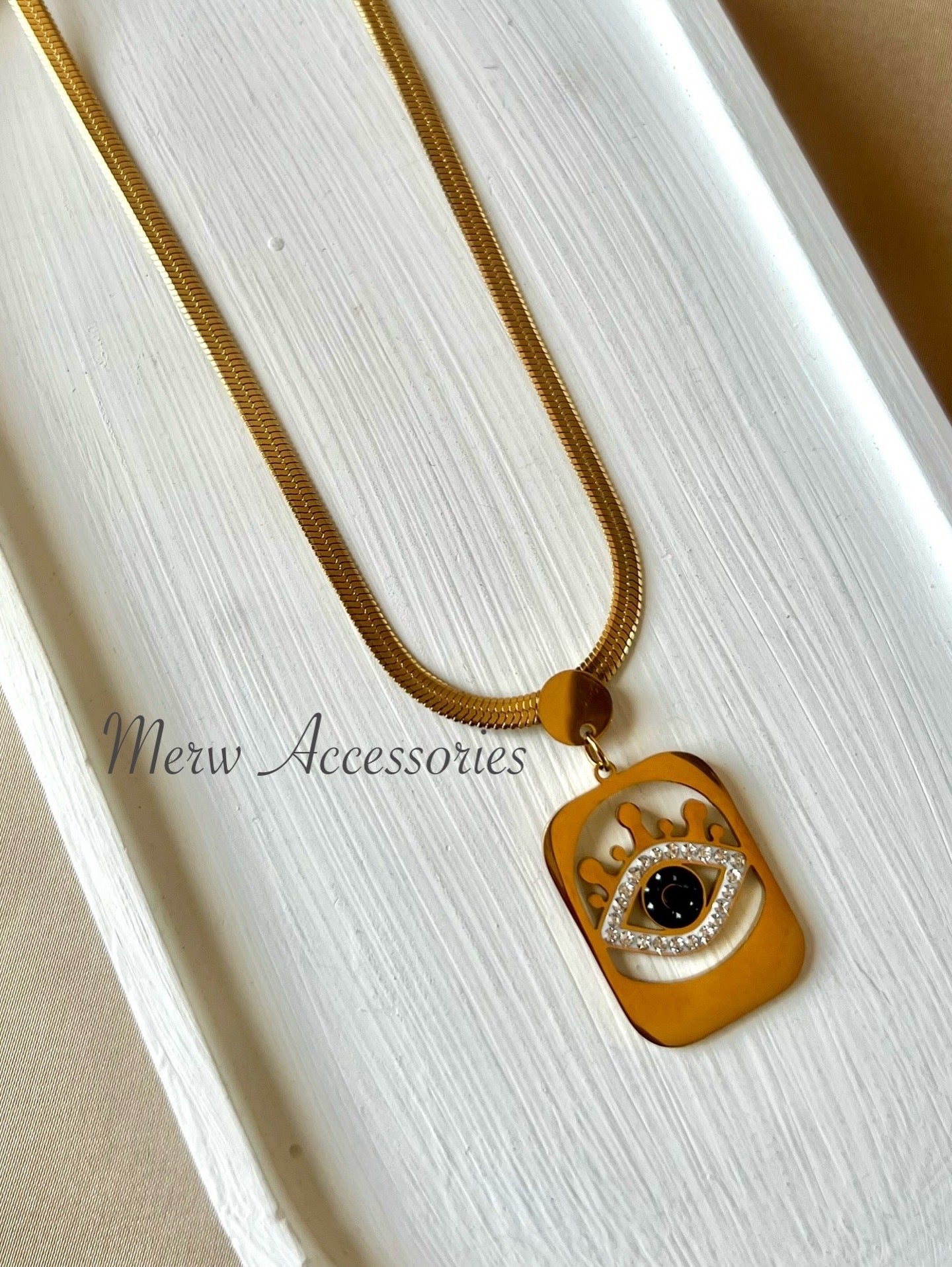 Square Eye Necklace