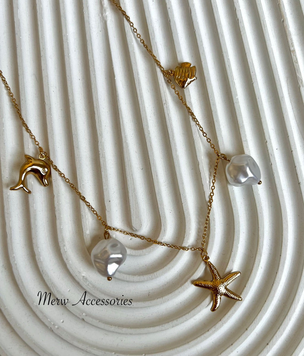 Sea pearl necklace