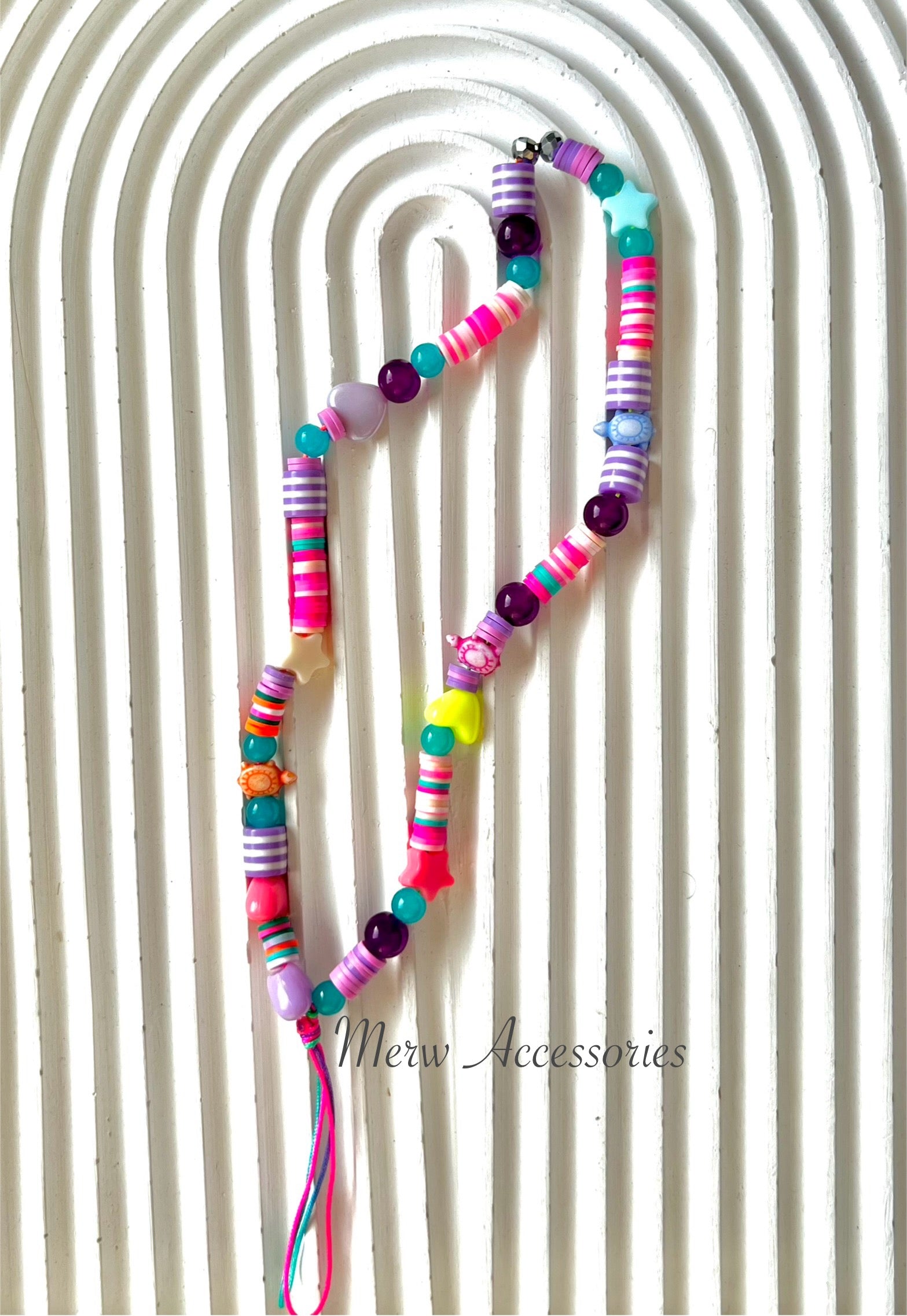 Mix pink short mobile chain