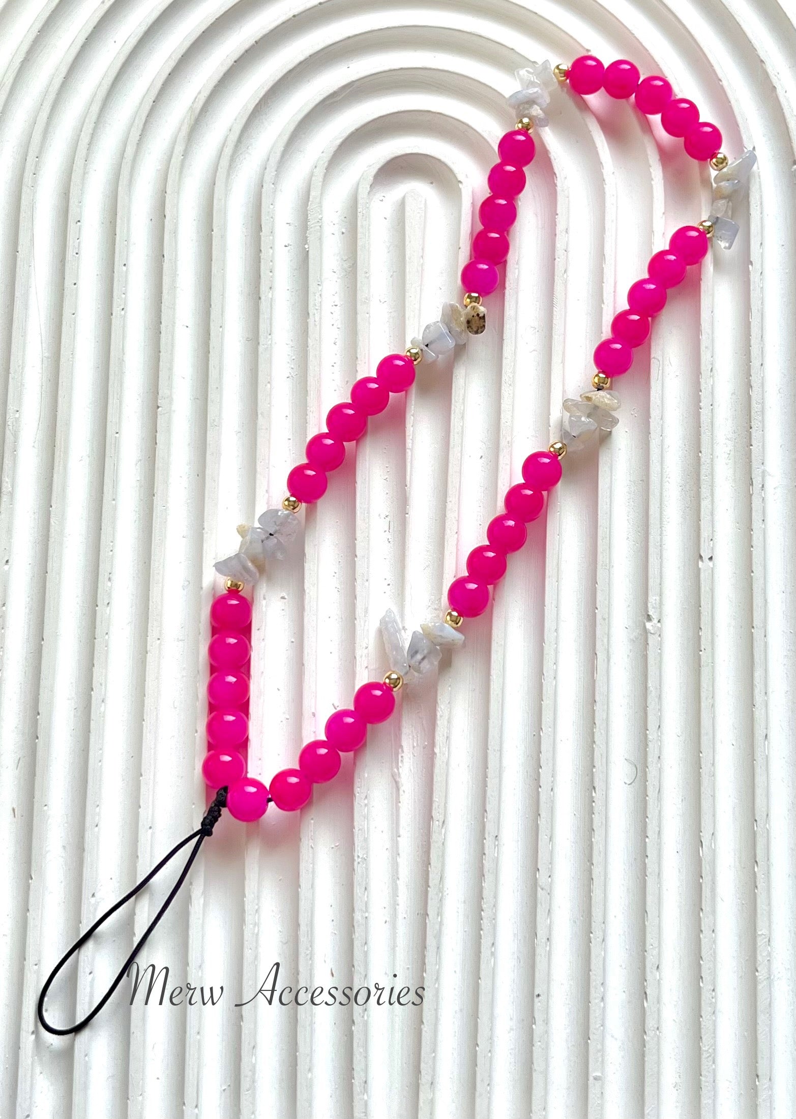 Hot pink short mobile chain