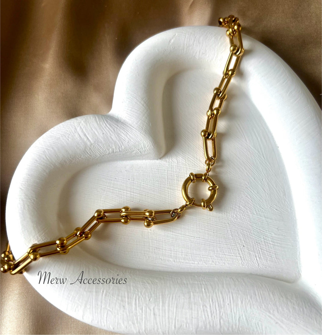 Infinity chocker