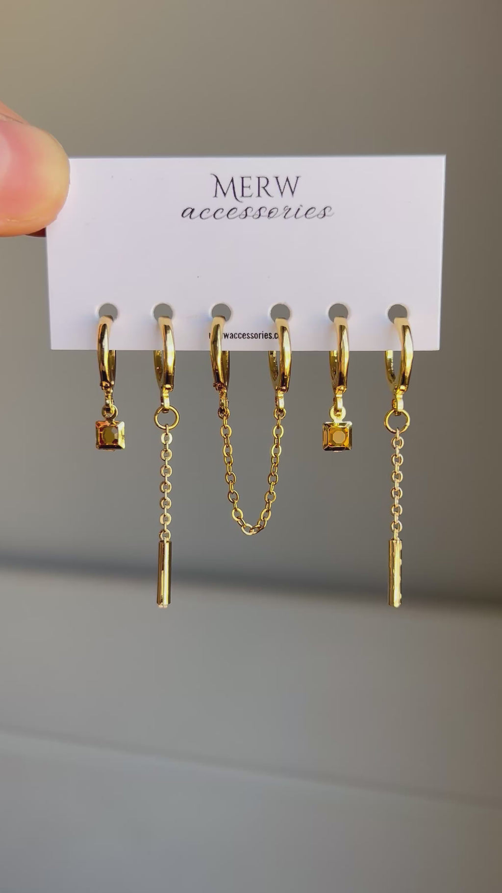 D Gold Square Piercing Set