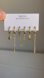 D Gold Square Piercing Set
