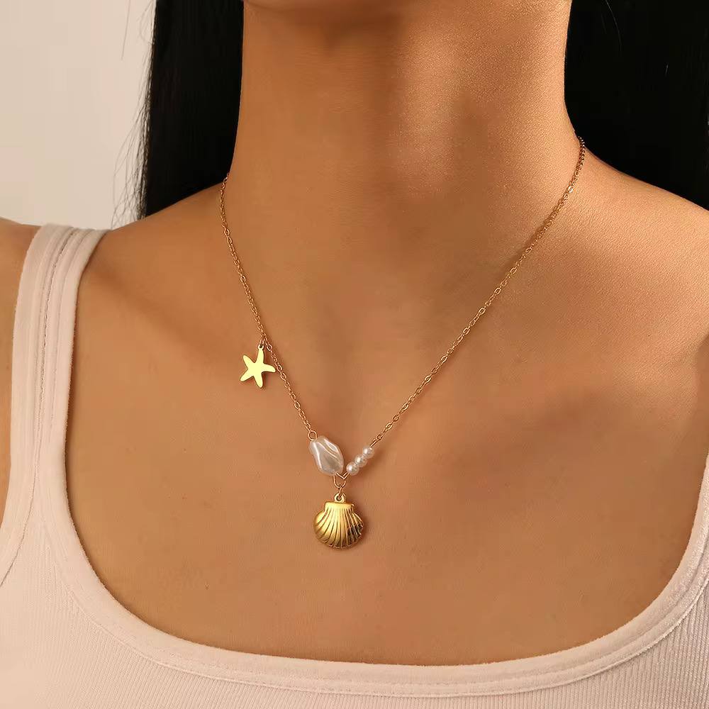 Shell necklace
