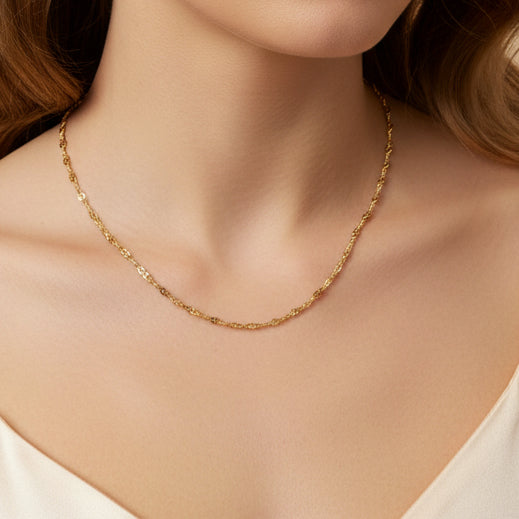 Simple chain necklace