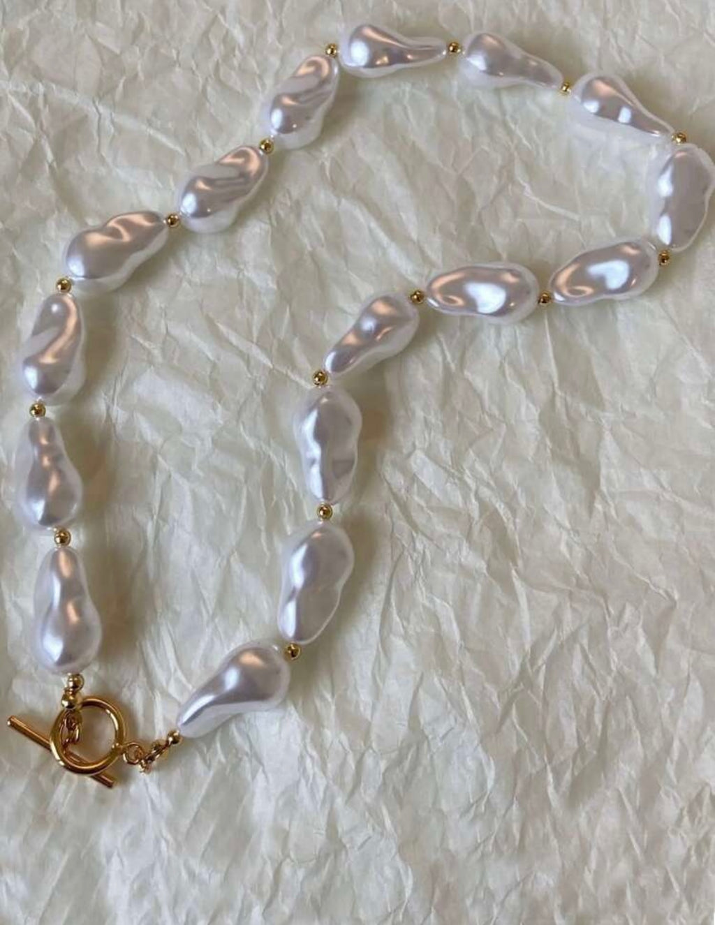 Plain Pearl Chocker